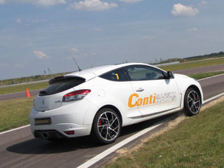 contisportcontact 5p renault megane rs contisportcontact 5p renault megane rs